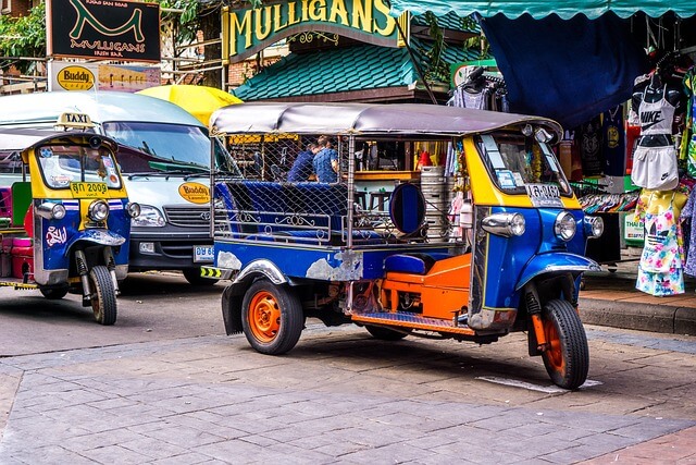 tuktuk-gd88e654ec_640